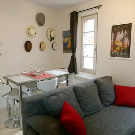 L'escandihado * Hyeres